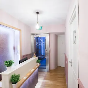 ** Hotel Dem Italië