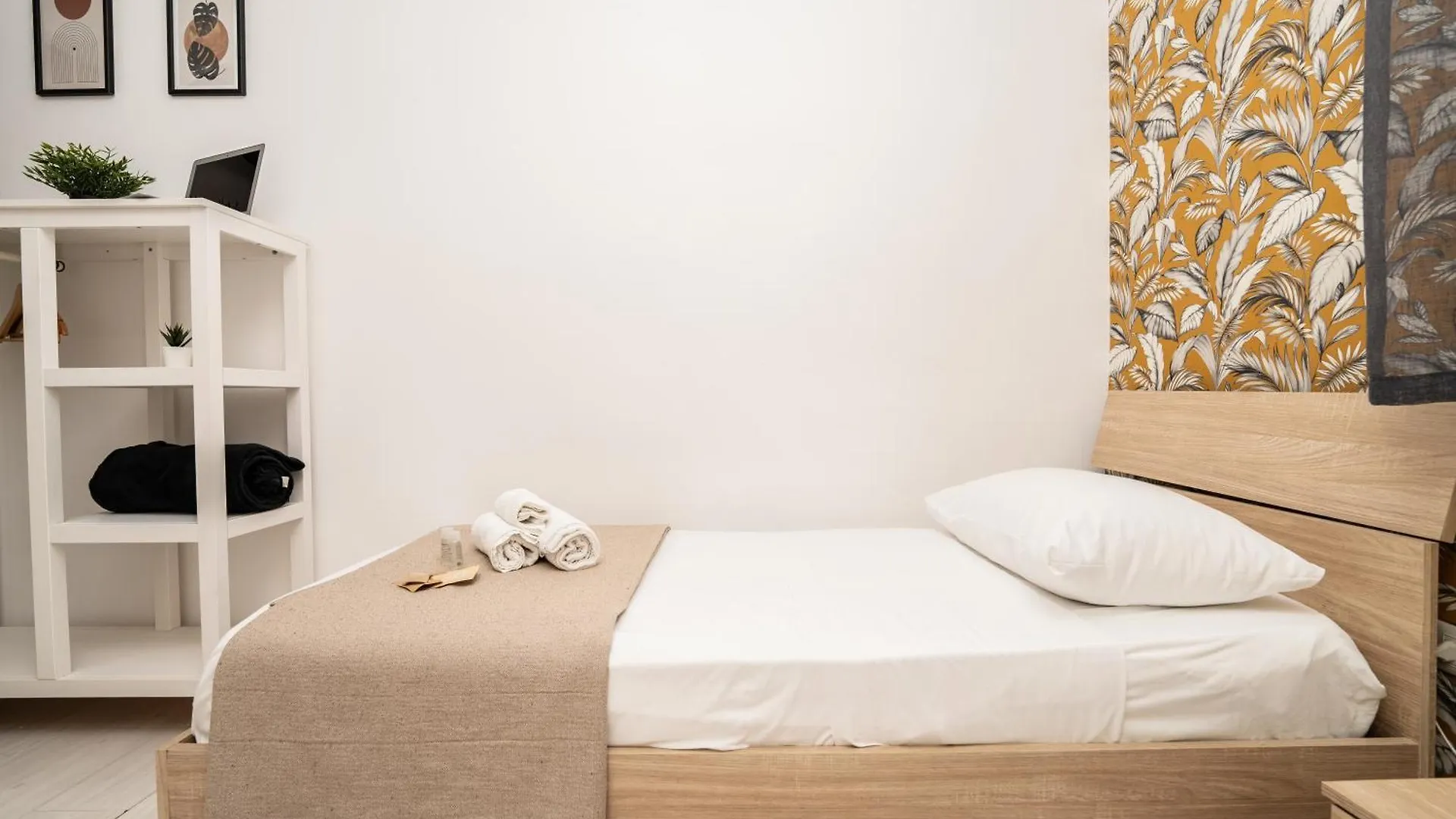 Guest house Central Rooms 128L Palermo Italy